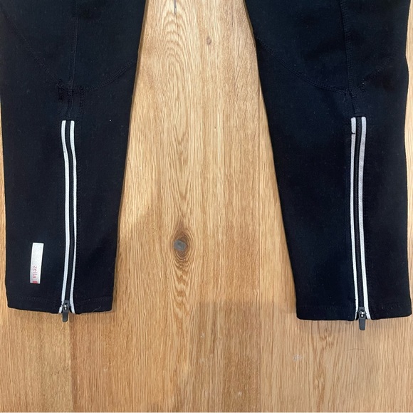 Zella Crop Back Zippers Leggings SHORT - Picture 8 of 8